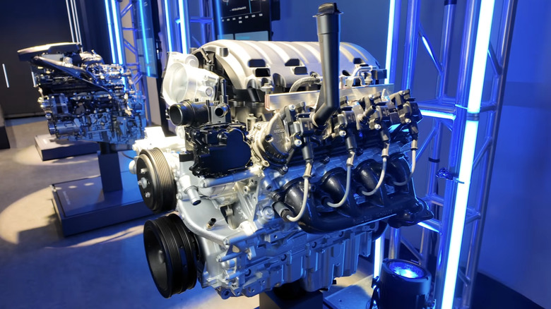 The 5.7-liter L76 sixth-generation small block V8