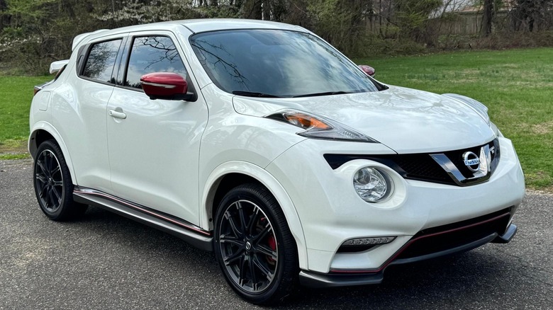 2015 Nissan Juke nismo rs front 3/4