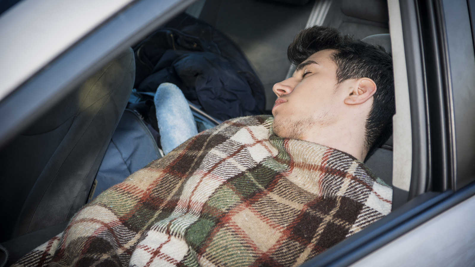 U.S. Cities Increasingly Ban Car Camping and Vehicle Living