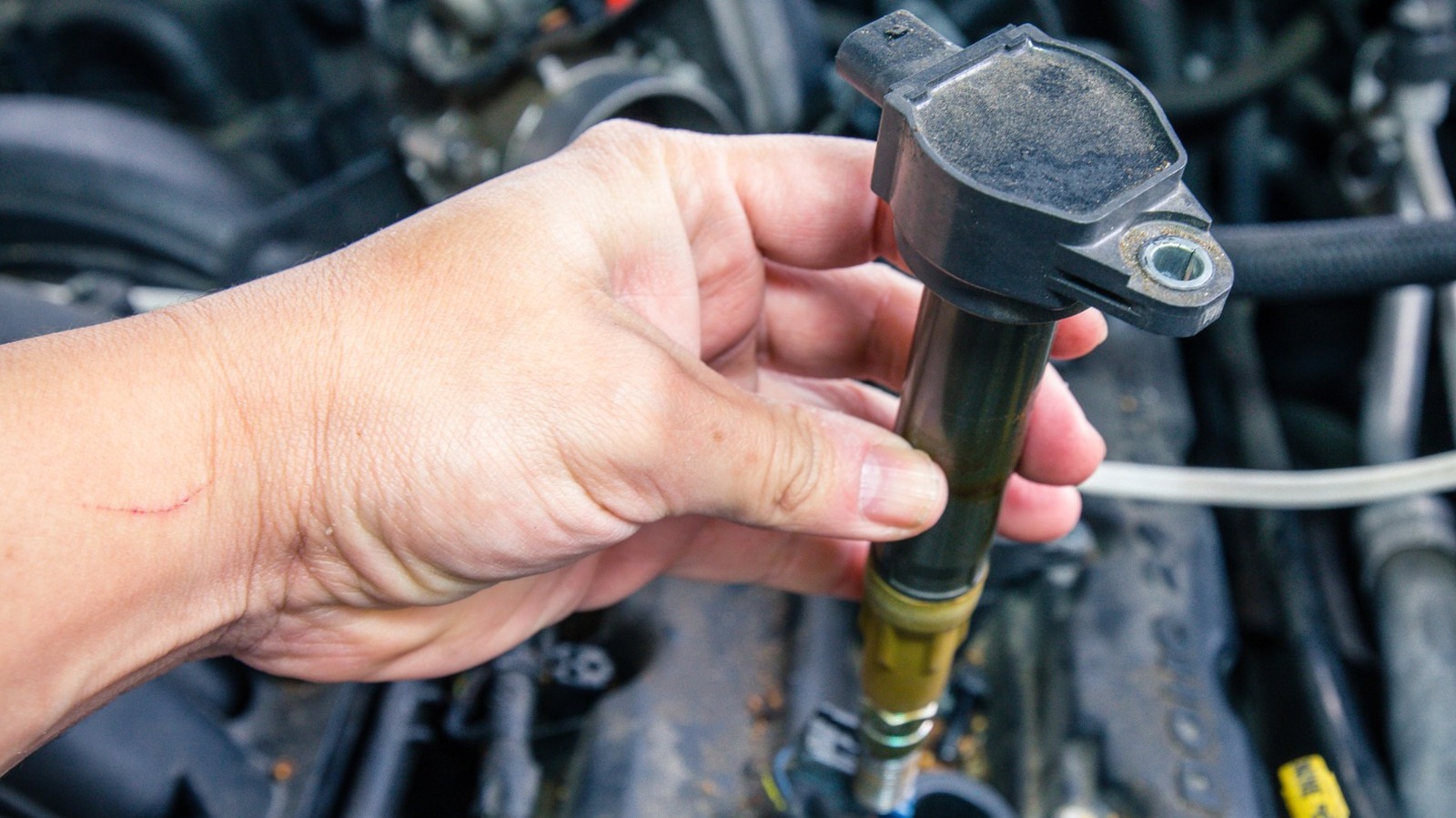 Coil Packs Explained: How They Work (And Signs They Might Be Failing)