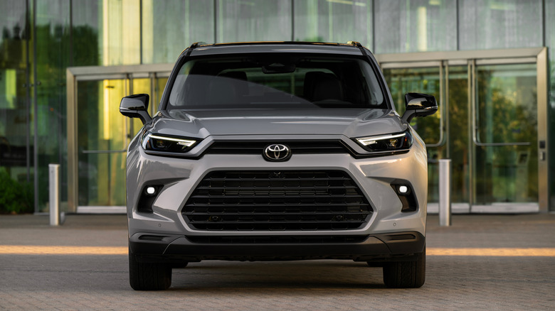 The 2026 Toyota Grand Highlander Nightshade in the Cement color