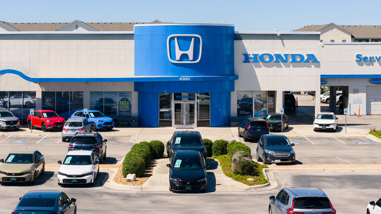 Honda dealership