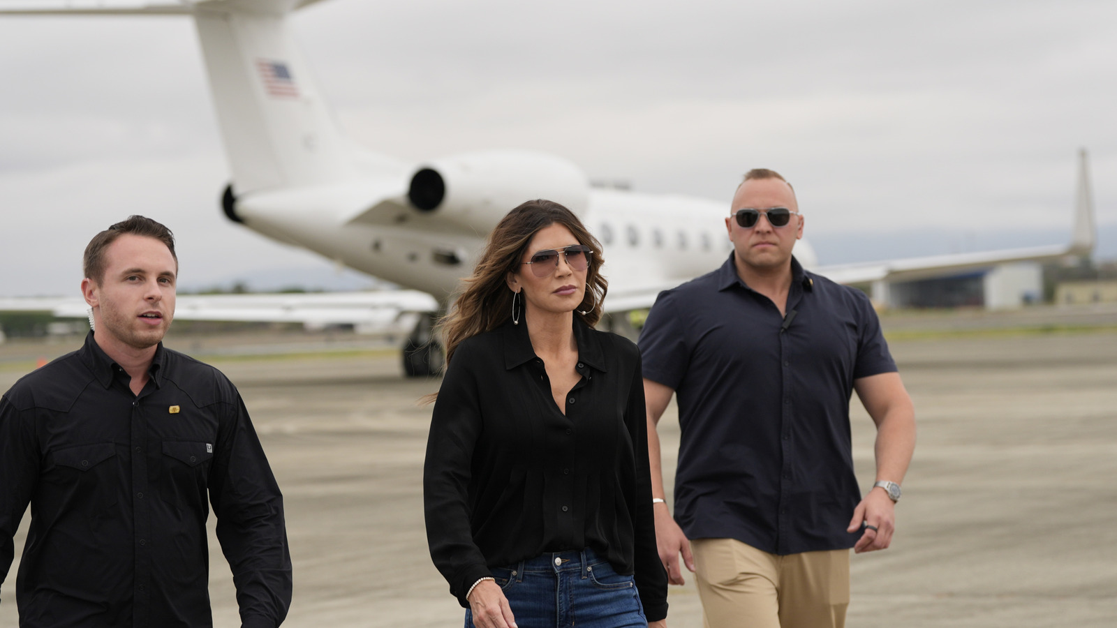 Dhs Secretary Kristi Noem Tried To Buy 737s From Bankrupt Spirit Airlines That It Didn't Own And Also Didn't Have Engines