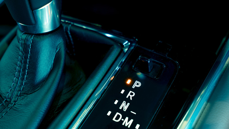 Photo of a random automatic car's gear lever