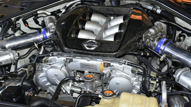 Nissan R35 GT-R's V6 twin-turbo engine