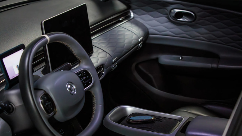 Interior of the Dongfeng Box 01.