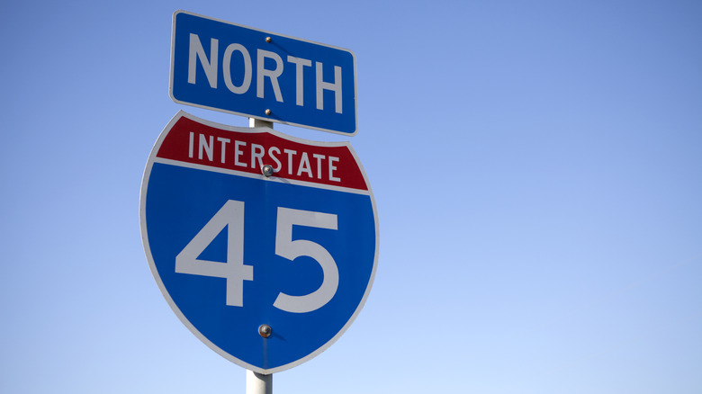 Photo of Interstate 45 North road sign.