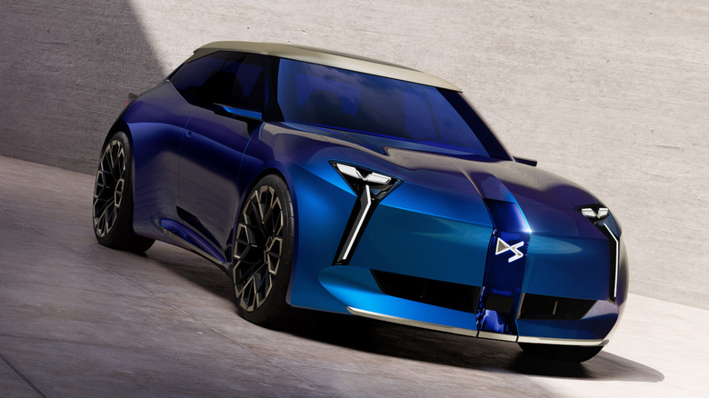 Front 3/4 view of the DS F3VER concept