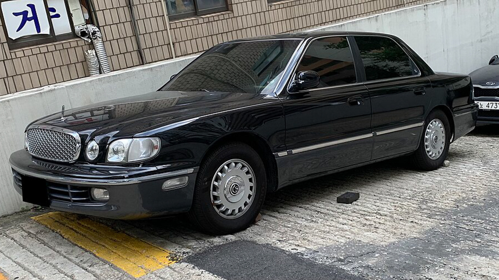Hyundai Dynasty, Grandeur and Equus paved the way for the Genesis brand