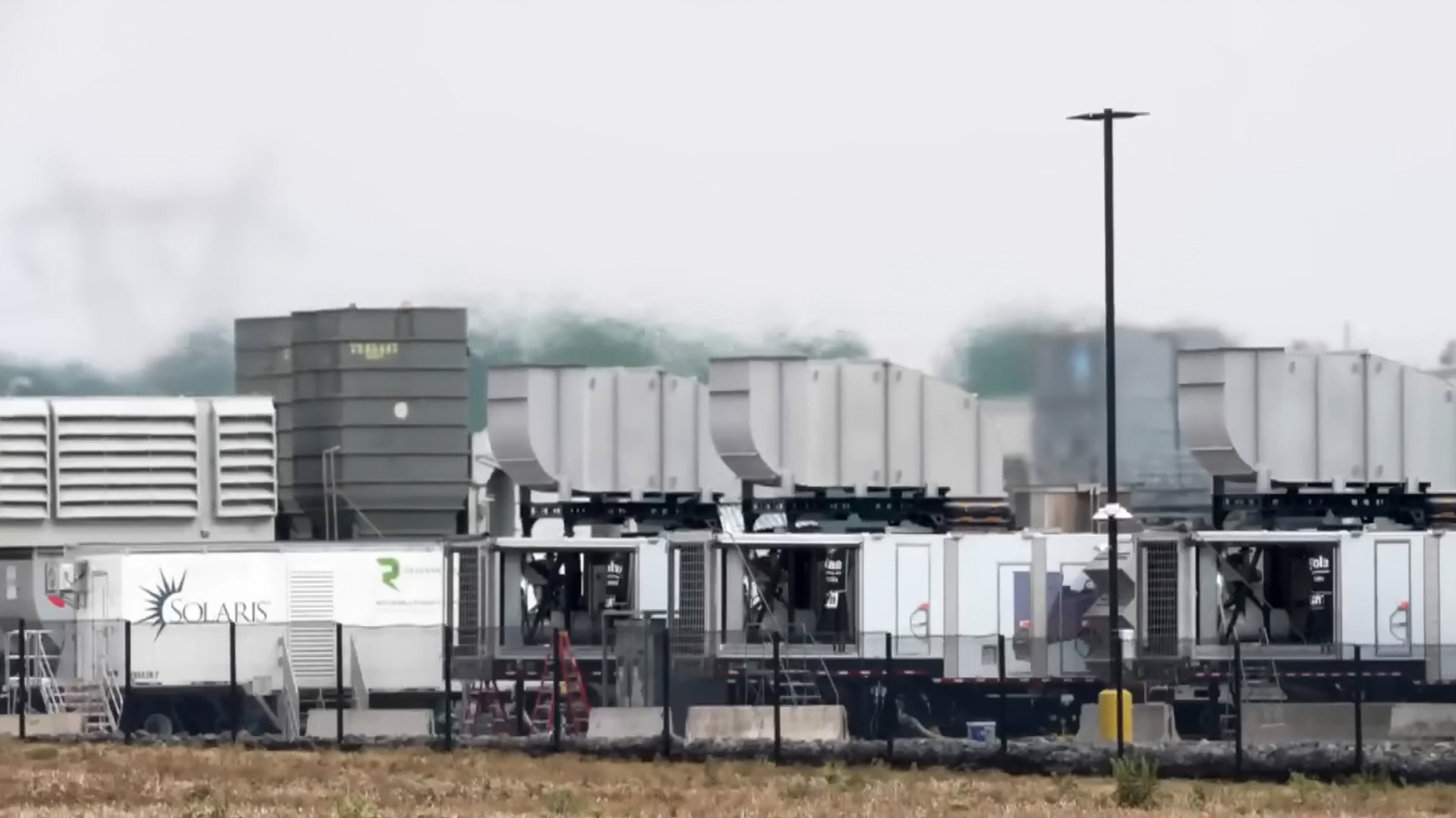 Elon Musk Keeps Adding Deafening Turbines To Power His Data Centers Because He Doesn't Care About Residents