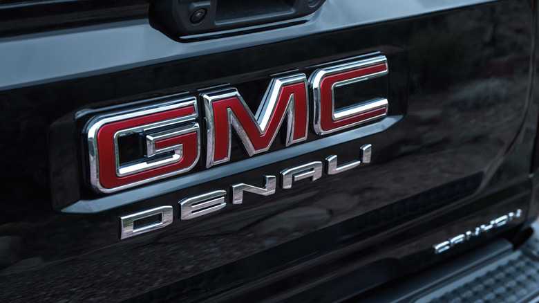 GMC Denali badge on a Canyon