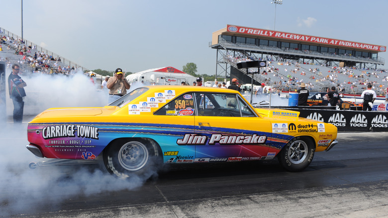Dodge LO23 Hemi Dart Super Stock drag car on the start line