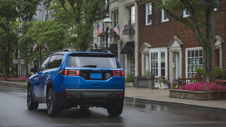 Jeep Cherokee on paved road