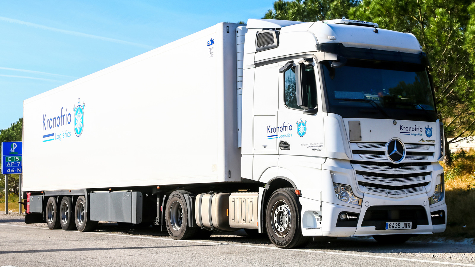 Every Semi Truck Brand Owned By Daimler