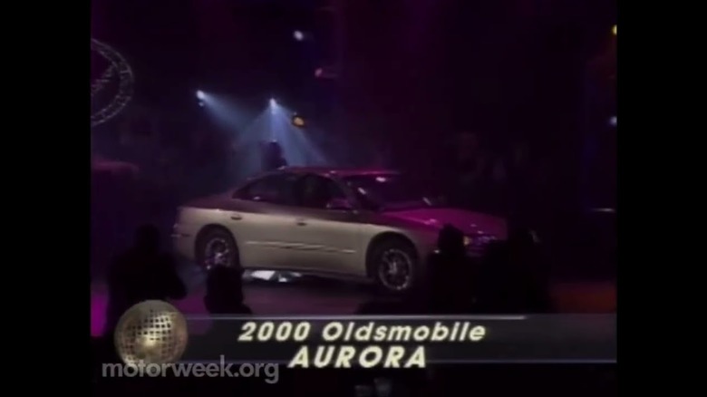 2000 Oldsmobile Aurora at auto show