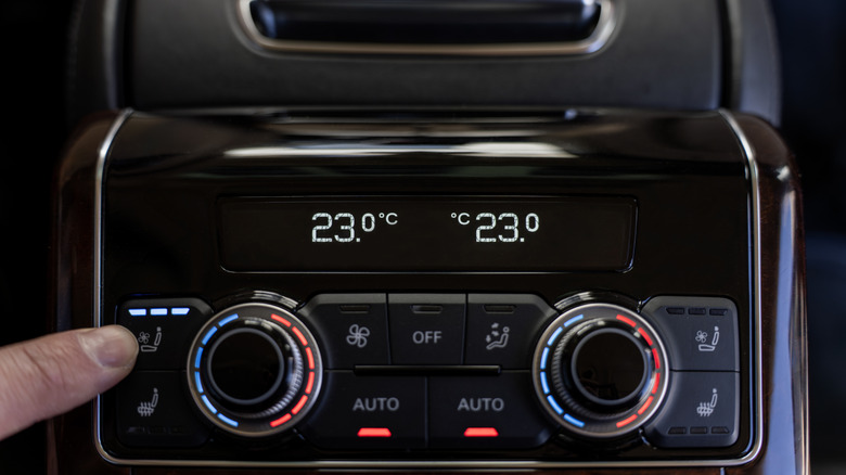 climate control panel