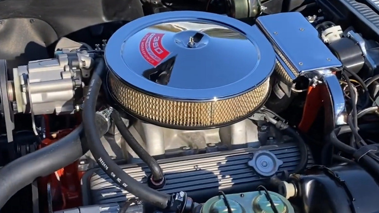 The air cleaner, intake, and valve cover of a 1970 Chevrolet Corvette's LT-1 350 small block V8