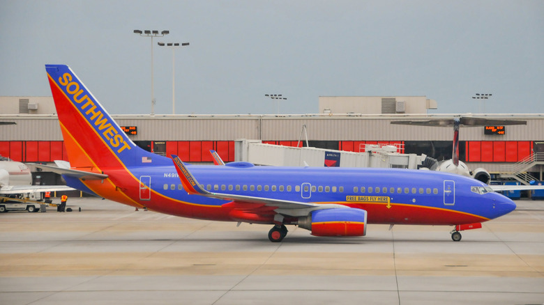 Atlanta International Airport has been the world's largest airport (annual passenger volume) for for years and one of the operation hubs of Delta Airlines. Here is a Boeing 737 airplane of Southwest Airlines in Atlanta International Airport.