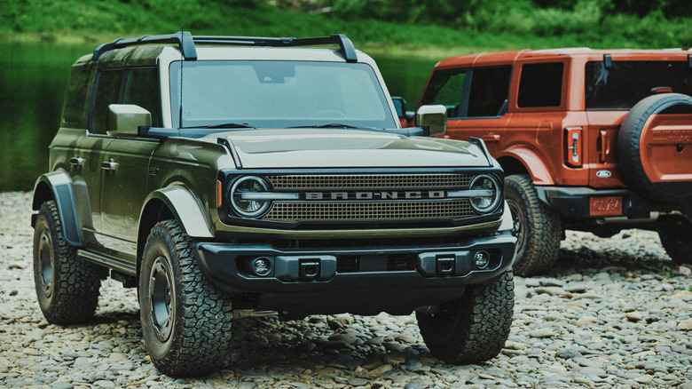 Front 3/4 of the Ford Bronco Filson.