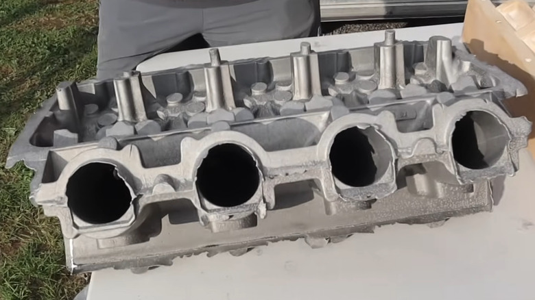 Dan Schoneck's V8 Calliope engine on display.