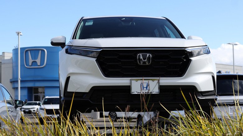 SAN RAFAEL, CALIFORNIA - FEBRUARY 06: A Brand new Honda Pilot is displayed on the sales lot at Honda Marin on February 06, 2024 in San Rafael, California. Honda announced the recall of 750,000 vehicles in the U.S. for an air bag defect that could unintentionally deploy the air bags in a collision. The recall includes certain 2020 to 2022 Honda Pilot, Accord and Civic vehicles as well as 2020 and 2021 model years of Honda CR-V and Passport vehicles. (Photo by Justin Sullivan/Getty Images)