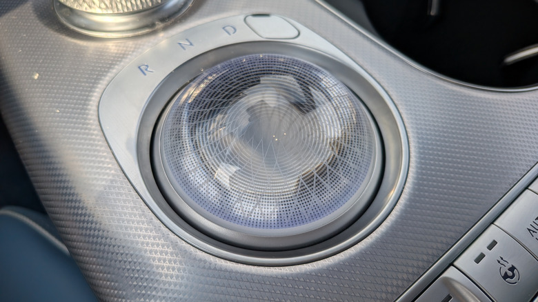 Shift knob inside a Genesis GV60