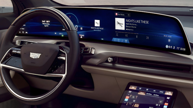 Apple Music shown on the 2026 Cadillac VISTIQ.