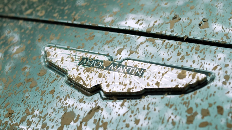 Aston Martin logo