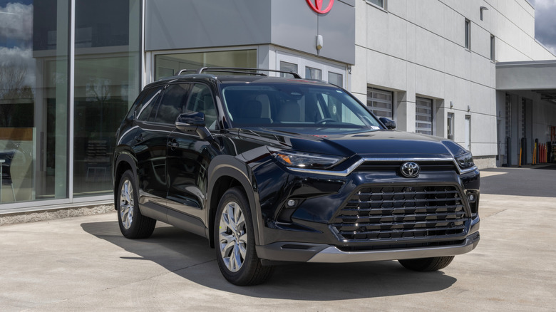 Whitestown - August 24, 2025: Toyota Grand Highlander Limited AWD SUV display. Toyota offers the Highlander with a 2.4L Turbo 4-Cylinder engine. MY:2025