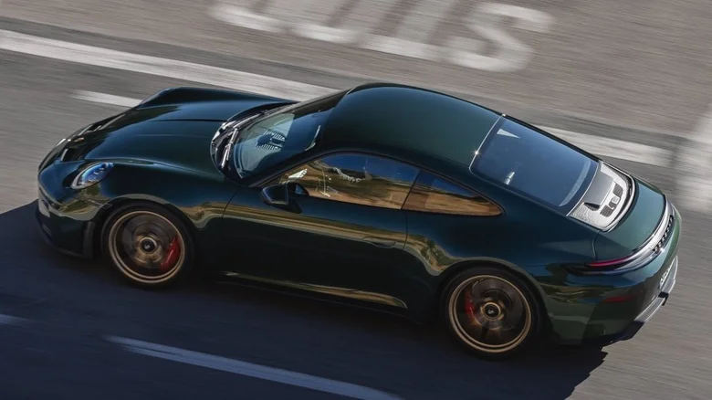 Чудово для треку, краще для вулиці: як Porsche Built 911 GT3 Touring