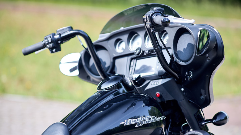 Harley-Davidson Street Glide dashboard