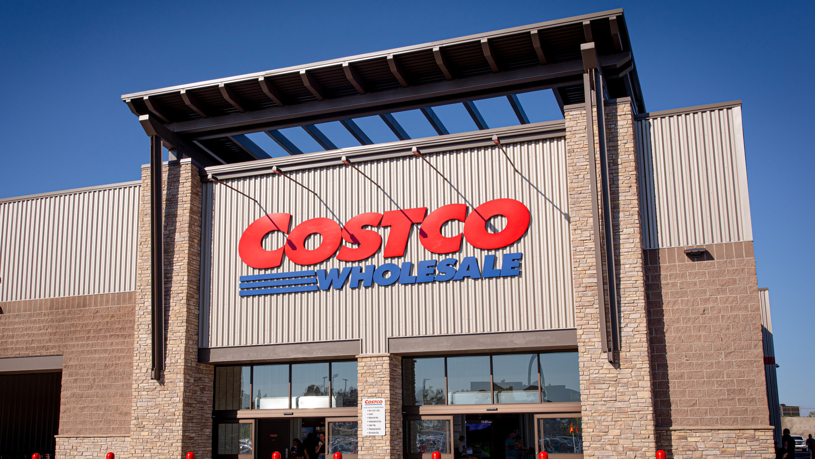 Here Are All The Car-Related Perks Of Having A Costco Membership