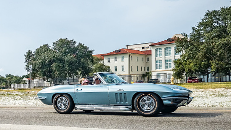 1964 Corvette convertible