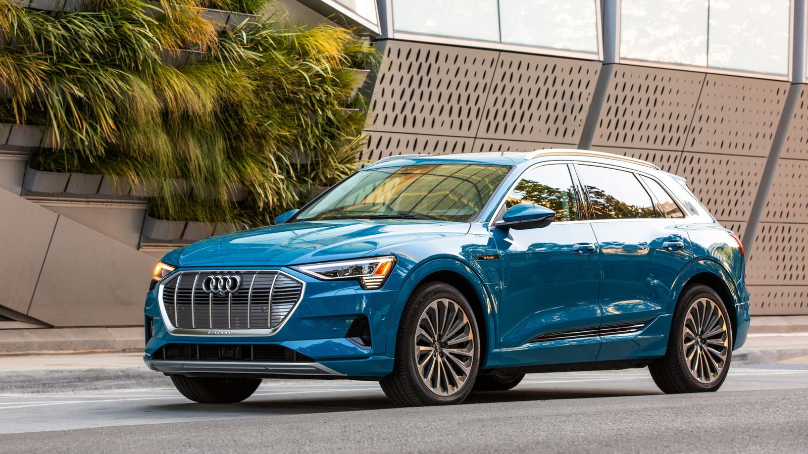 Here's How Much A 2021 Audi E-tron Has Depreciated In 5 Years