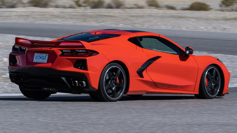Chevrolet C8 Corvette Stingray driving around a turn