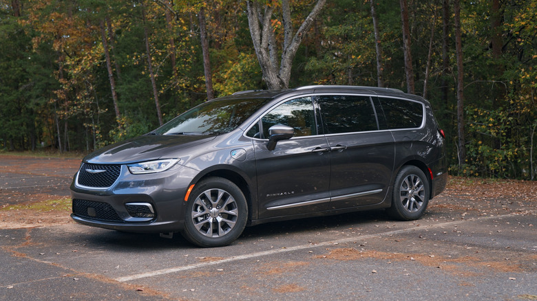 A gray 2021 Chrysler Pacifica Hybrid  in a parking lot.