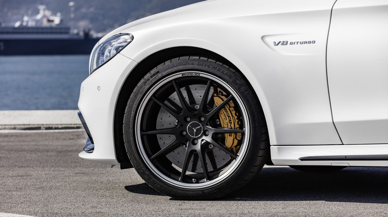 Close-up wheel shot of a 2019 Mercedes-Benz C 63 S AMG Coupe in white