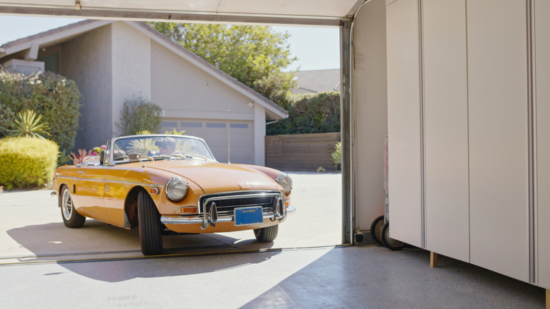 Parking an MGB in the garage