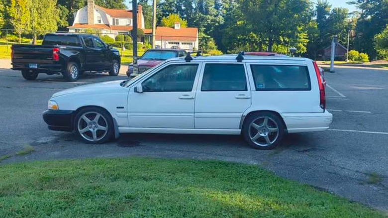 White Volvo wagon