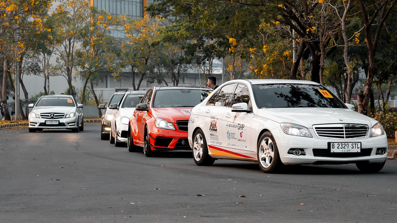 W204 C-Class models with different grilles