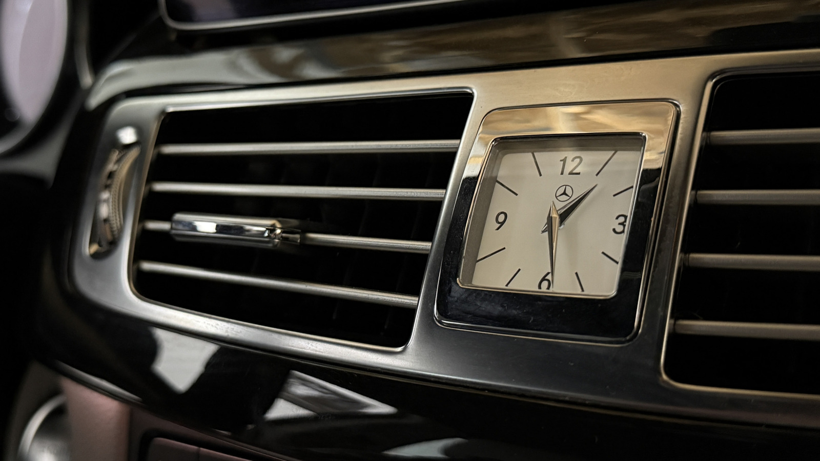 House Bill To Make Daylight Saving Time Permanent Could Be Good For Your Sleep And Potentially Preventing Fatal Crashes