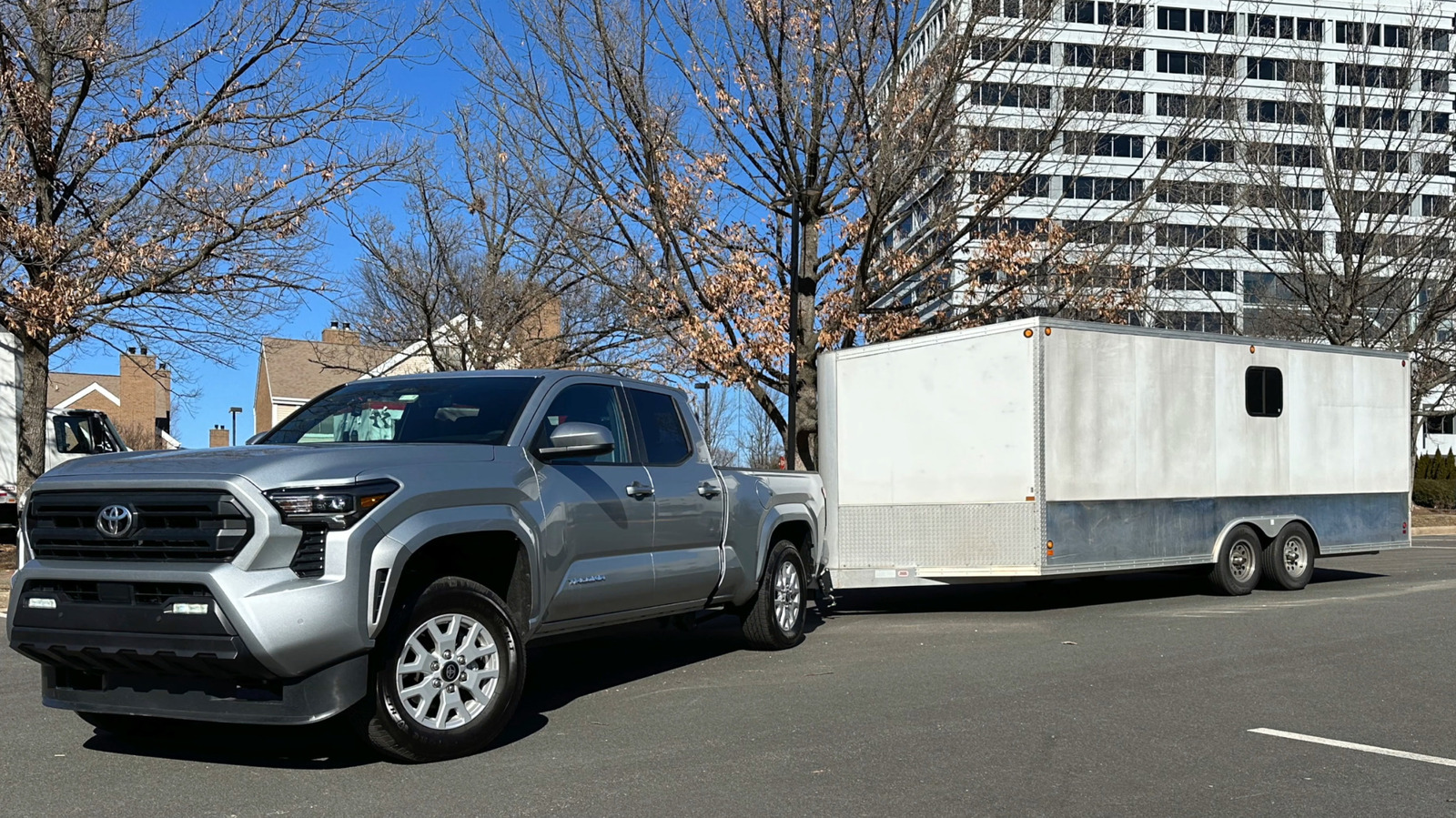 Aftermarket airbag suspension systems boost truck towing capacity