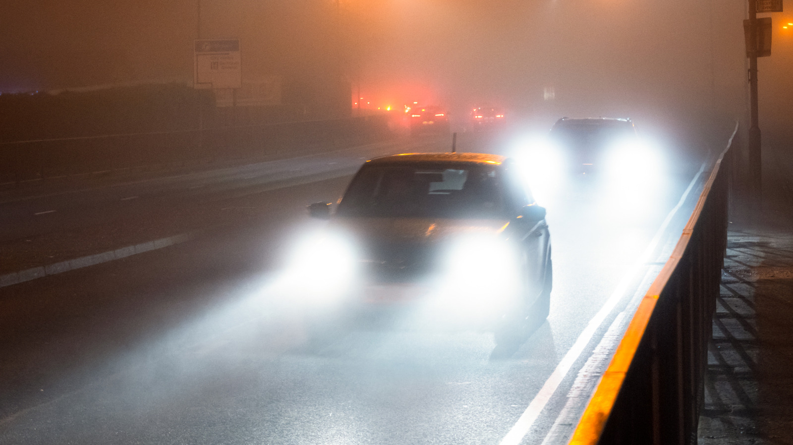 How Consumer Reports, The IIHS, And Others Test Car Headlights