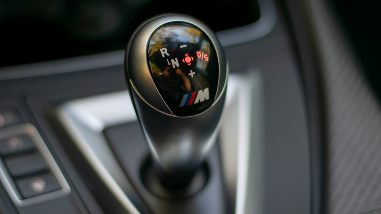 BMW dual clutch cogwheel selector