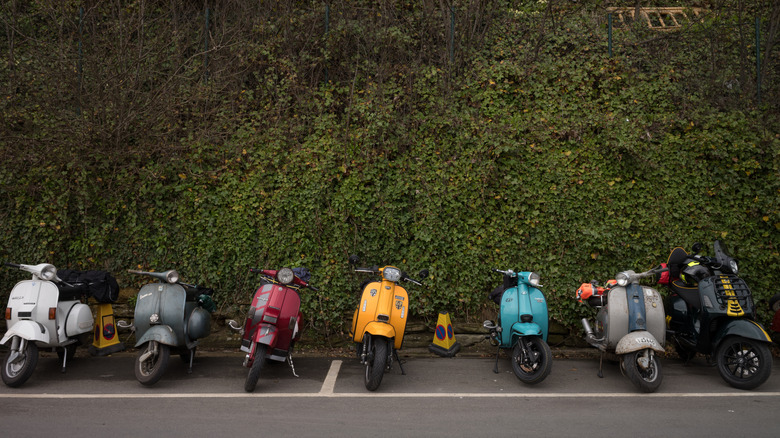 Scooter gathering