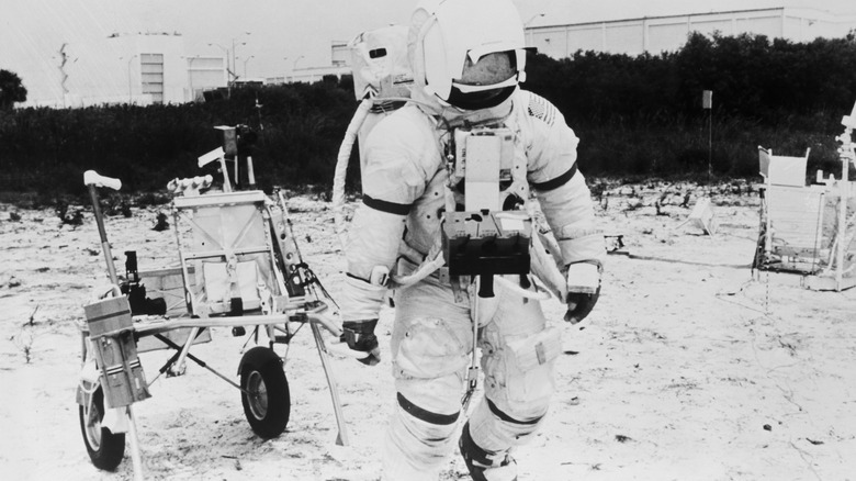 Practice run with the MET cart's Goodyear tires.