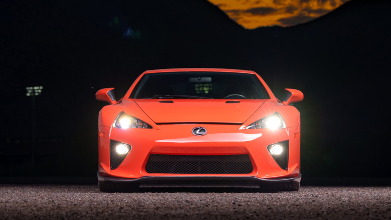 Lexus LFA in red
