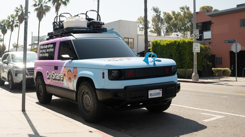 The Slate Auto SUV Squareback configuration parked in Los Angeles.