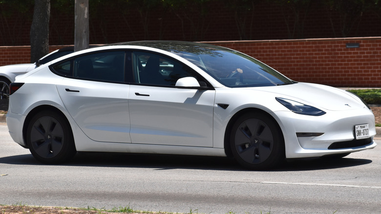 Front-right image of a white Tesla Model S