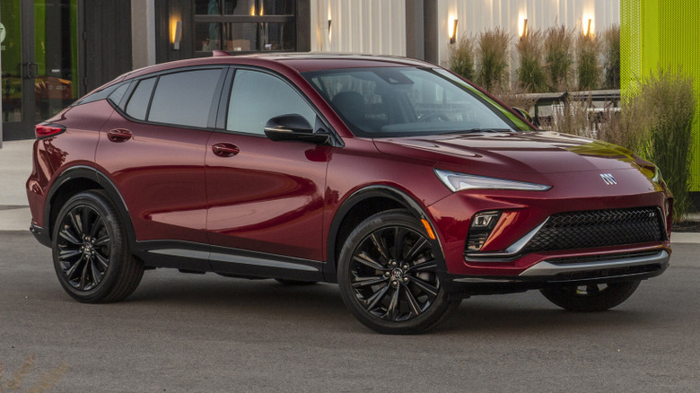 A 2024 Buick Envista ST in front of a building